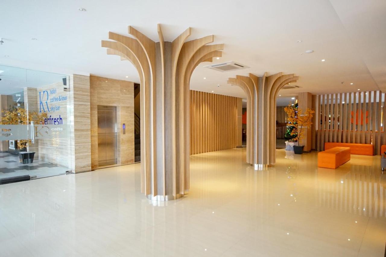 Oyo 344 Kr Hotel Palembang Eksteriør billede