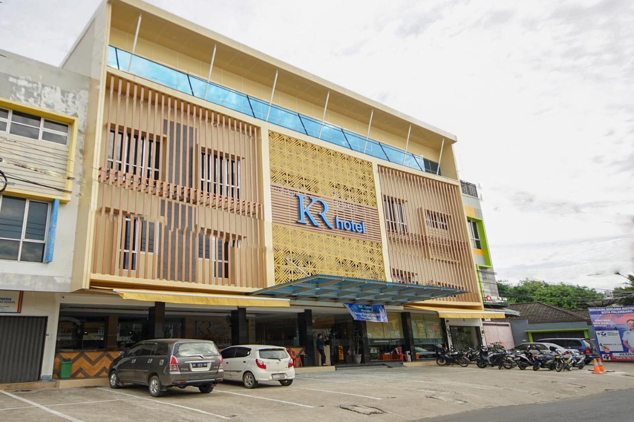 Oyo 344 Kr Hotel Palembang Eksteriør billede